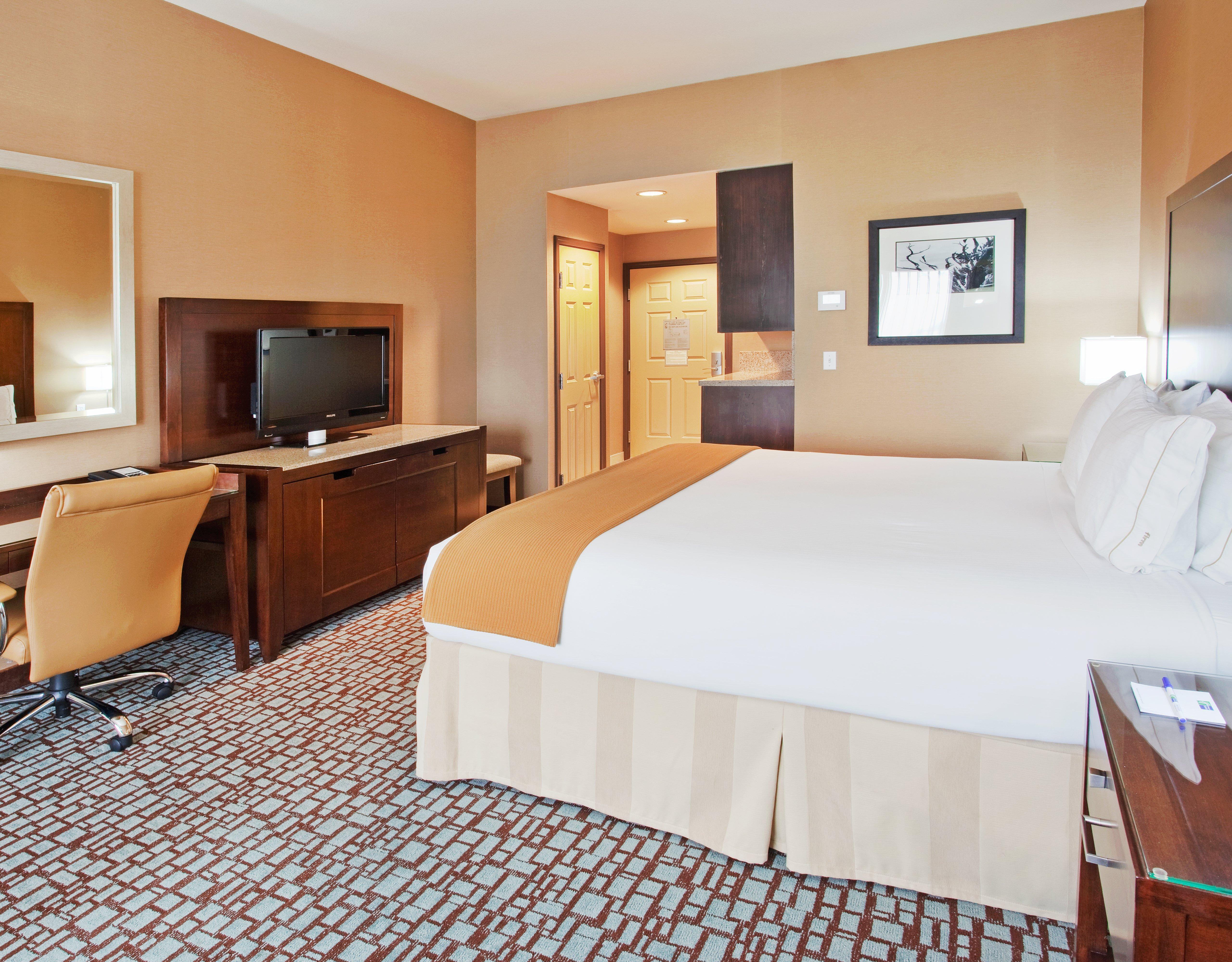 Holiday Inn Express & Suites Salinas By Ihg Buitenkant foto