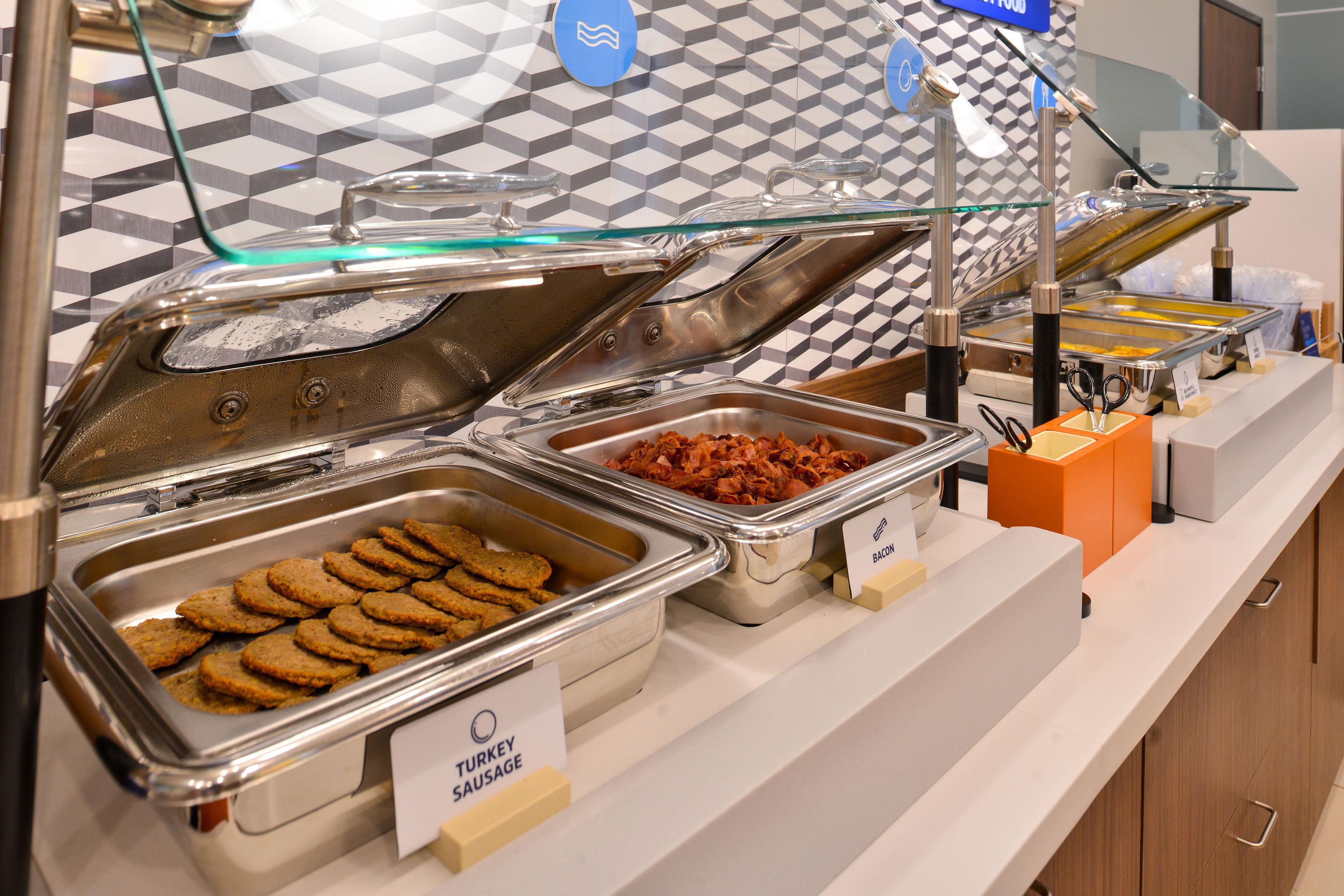 Holiday Inn Express & Suites Salinas By Ihg Buitenkant foto