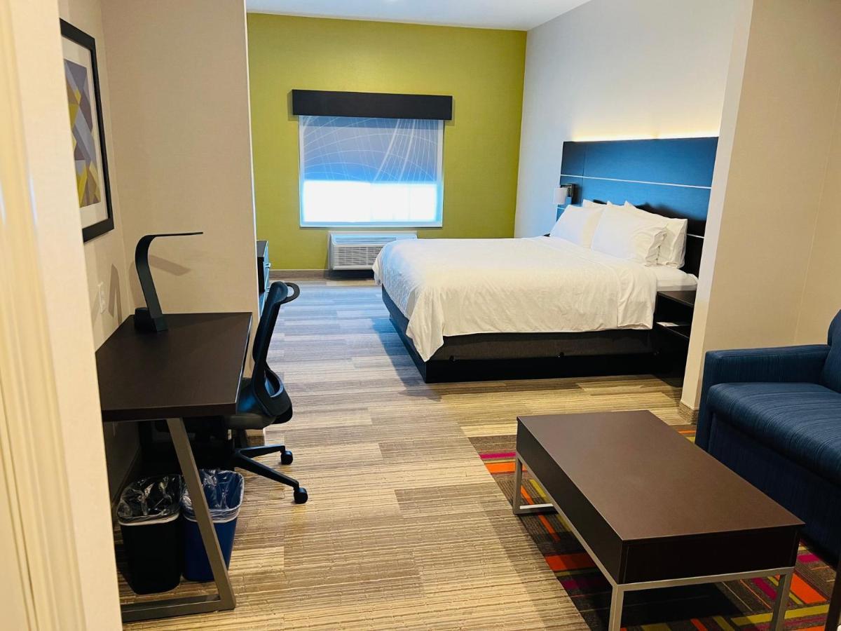 Holiday Inn Express & Suites Salinas By Ihg Buitenkant foto